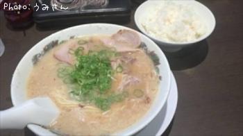 ӥ