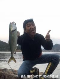 䥺